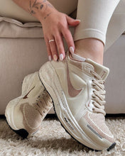 Carregar imagem no visualizador da galeria, Tênis Nike Air Zoom Pegasus 41 Creme Rose