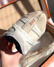 Carregar imagem no visualizador da galeria, Tênis Nike Air Zoom Pegasus 41 Creme Rose