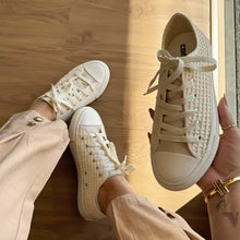 Carregar imagem no visualizador da galeria, Tênis A.Star Areia Renda Premium
